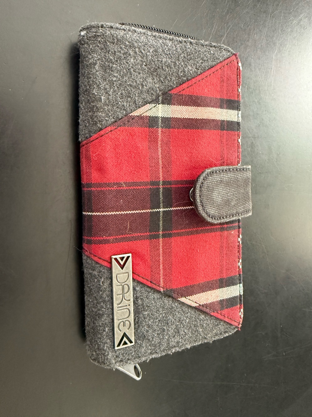 Dakine Red Plaid Zip Wallet with Gray Trim